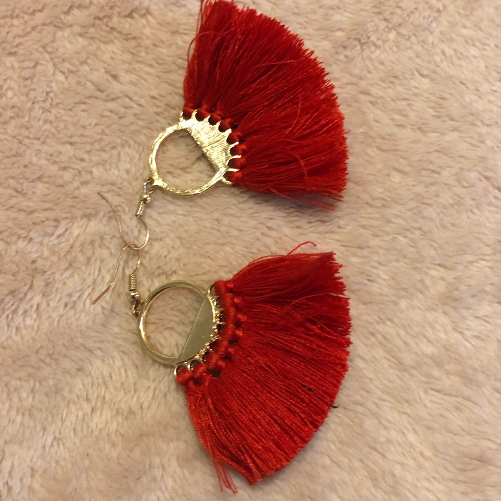 Red gold earrings